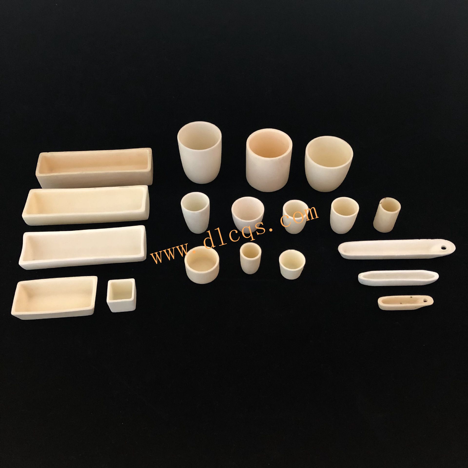 CERAMIC CRUCIBLE